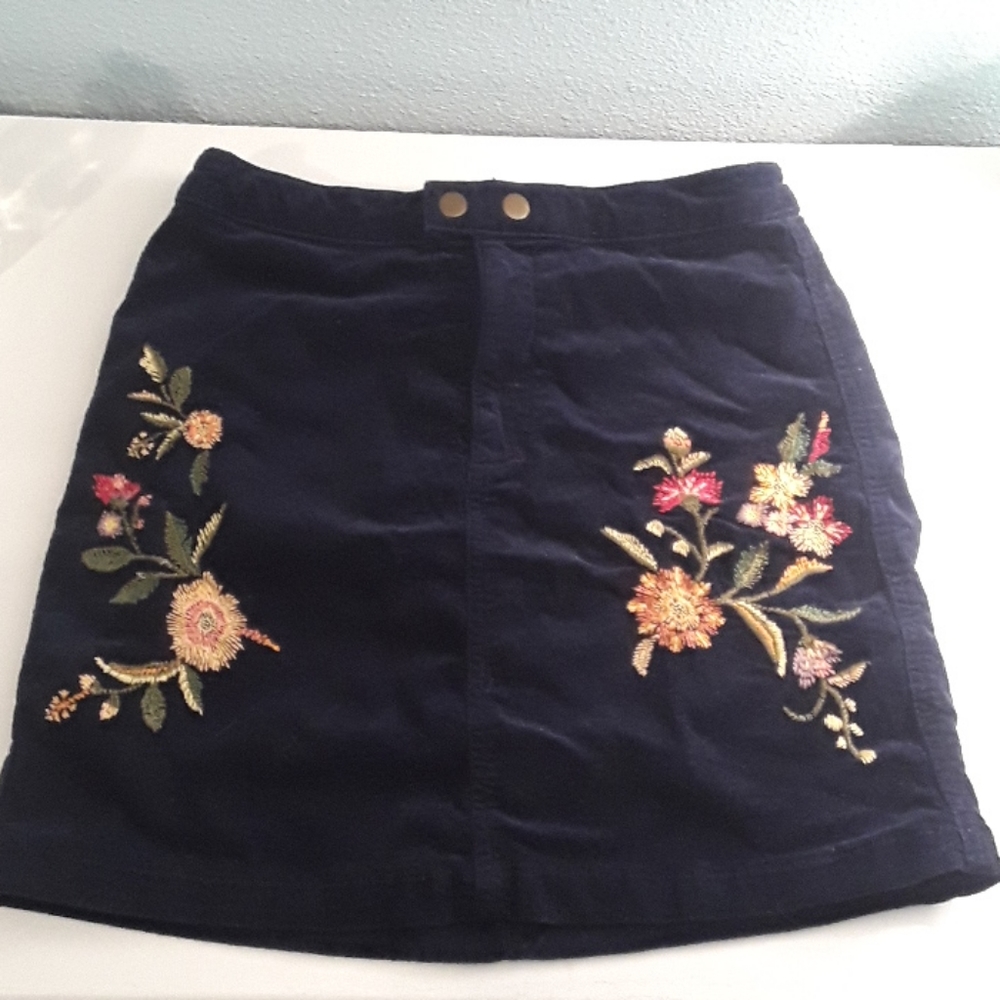 Corduroy skirt